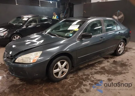 2005 Honda Accord 2.4 Ex из США, поврежденный, VIN 1HGCM568X5A100900